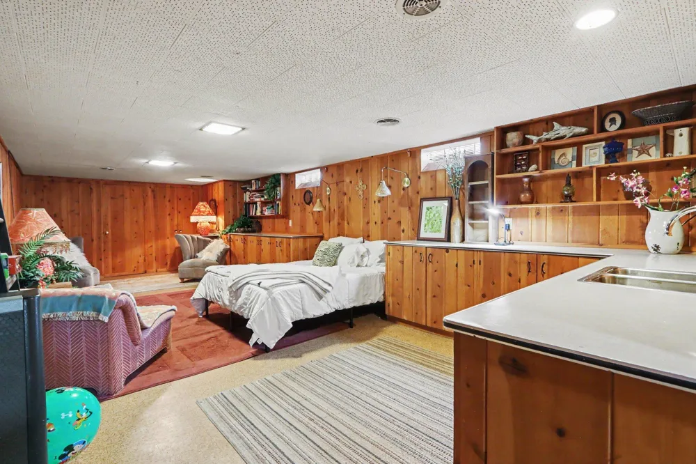 4309 Sunnybrook Drive Kalamazoo City, MI 49008