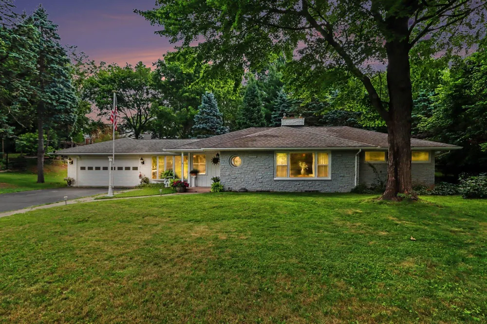 4309 Sunnybrook Drive Kalamazoo City, MI 49008