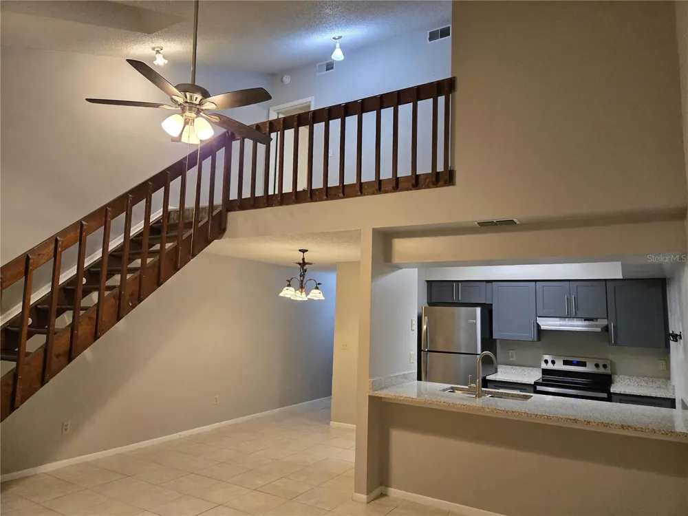 2738 HUNT CLUB LANE Orlando, FL 32826