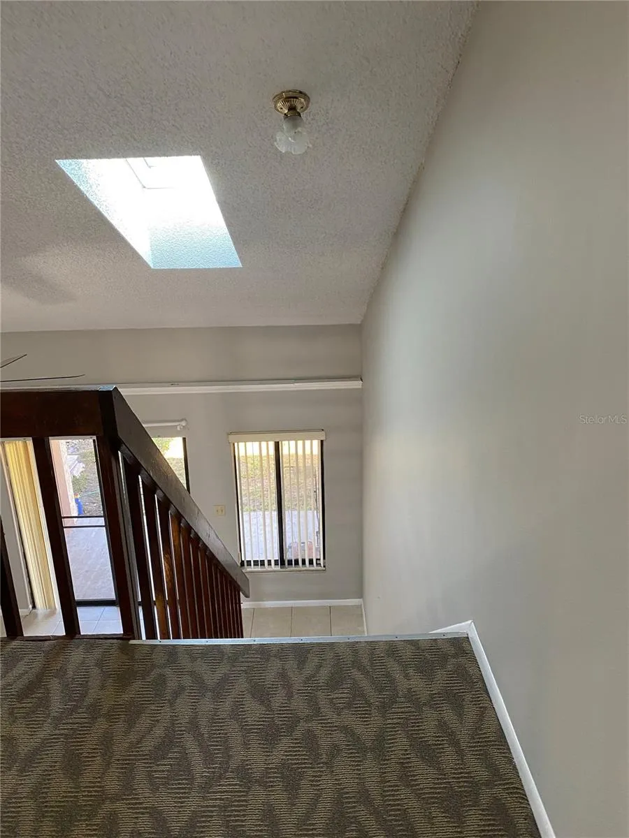 2738 HUNT CLUB LANE Orlando, FL 32826
