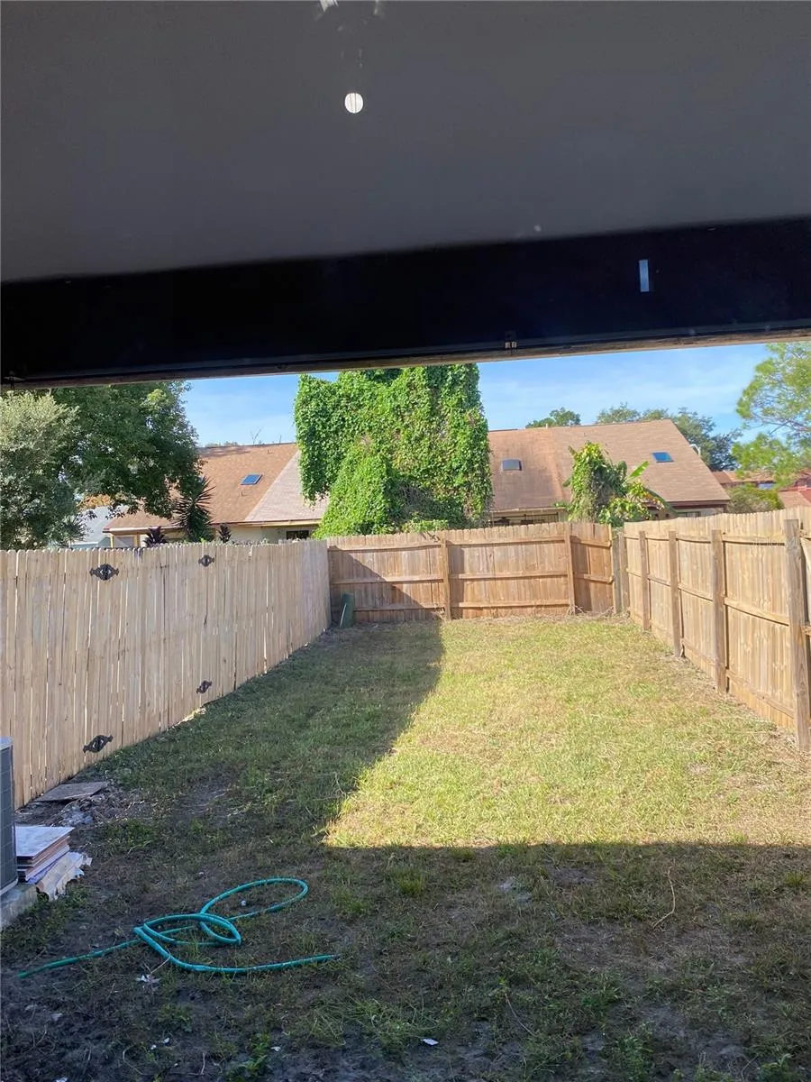 2738 HUNT CLUB LANE Orlando, FL 32826