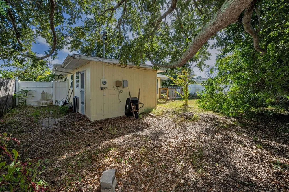 2476 CORONADO WAY Dunedin, FL 34698