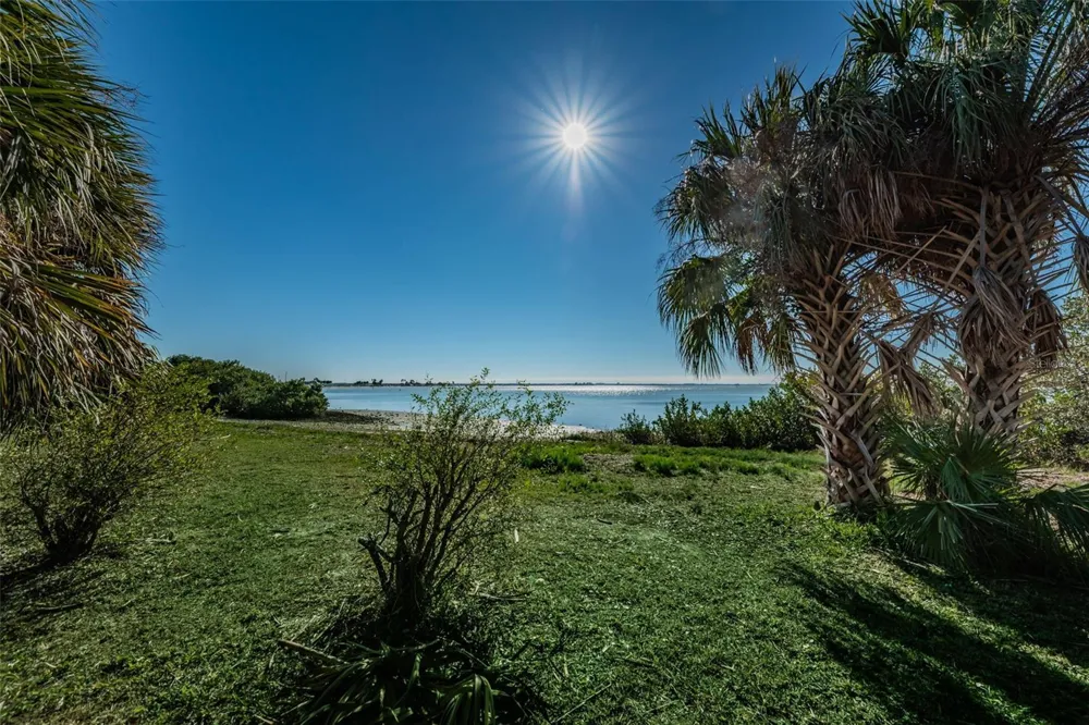 2476 CORONADO WAY Dunedin, FL 34698