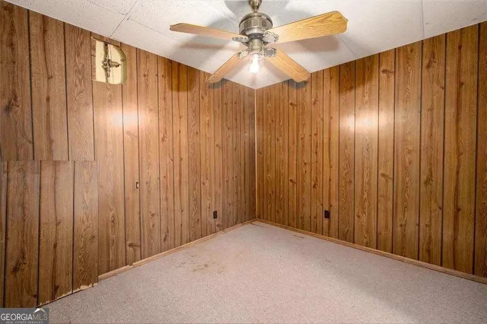 2123 Mountain Creek DR Smoke Rise, GA 30087