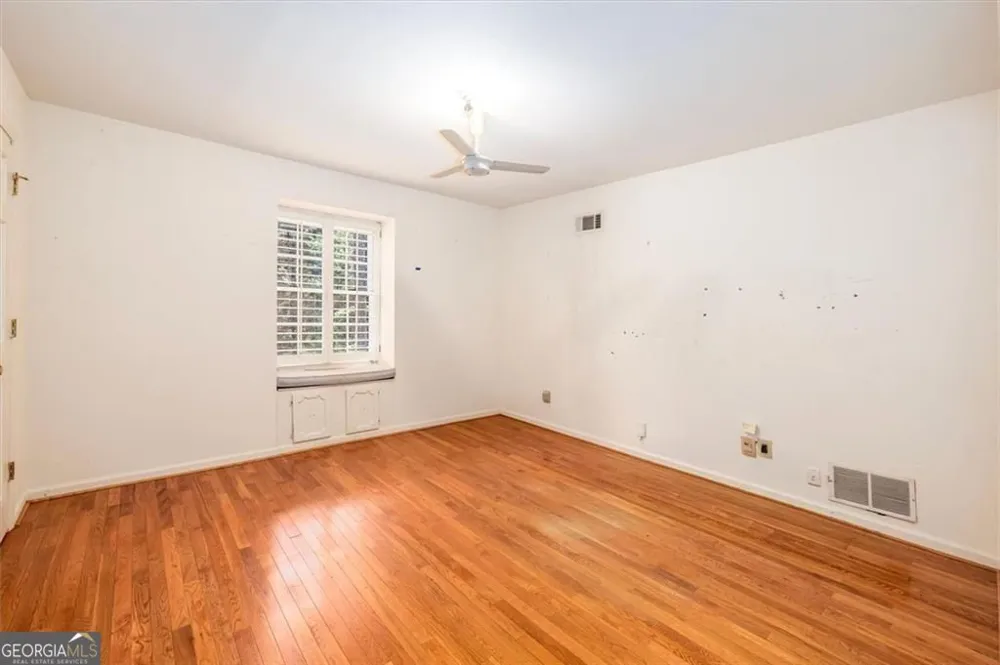 2123 Mountain Creek DR Smoke Rise, GA 30087