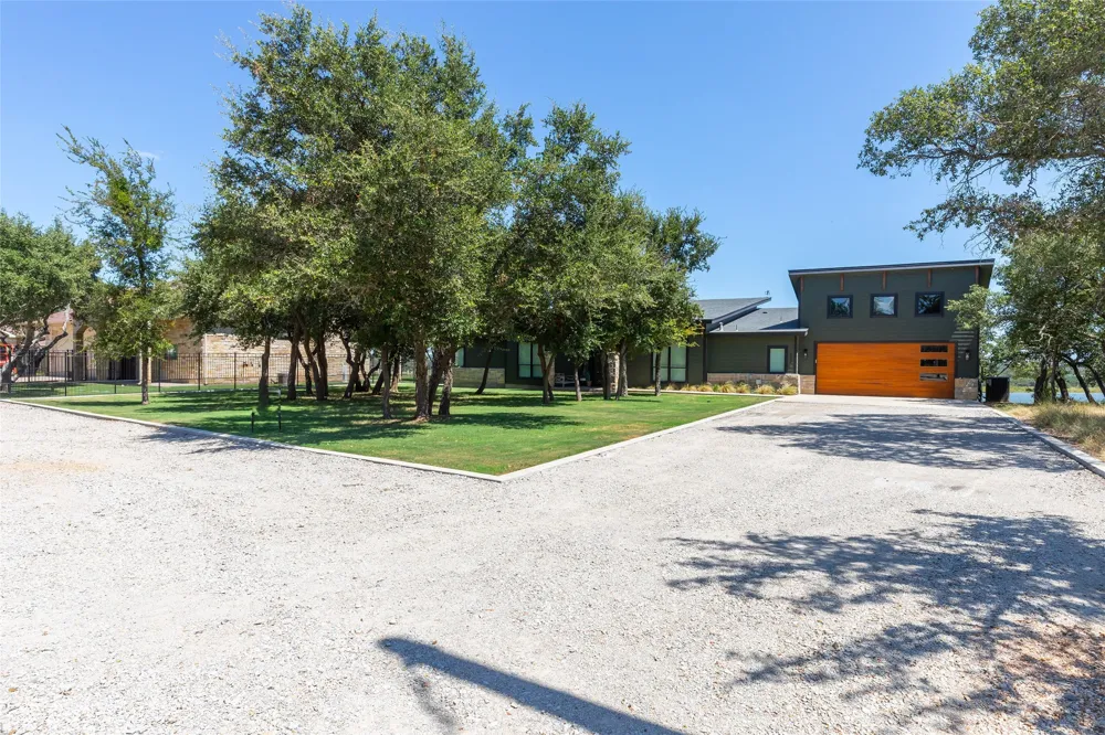 632 Oak Point Drive May, TX 76857