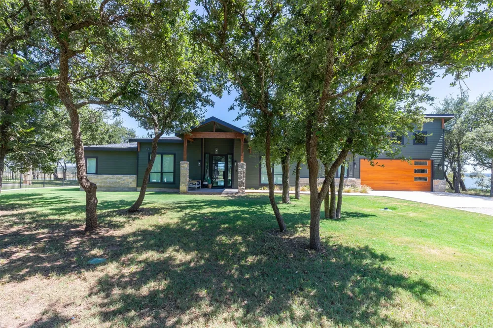 632 Oak Point Drive May, TX 76857