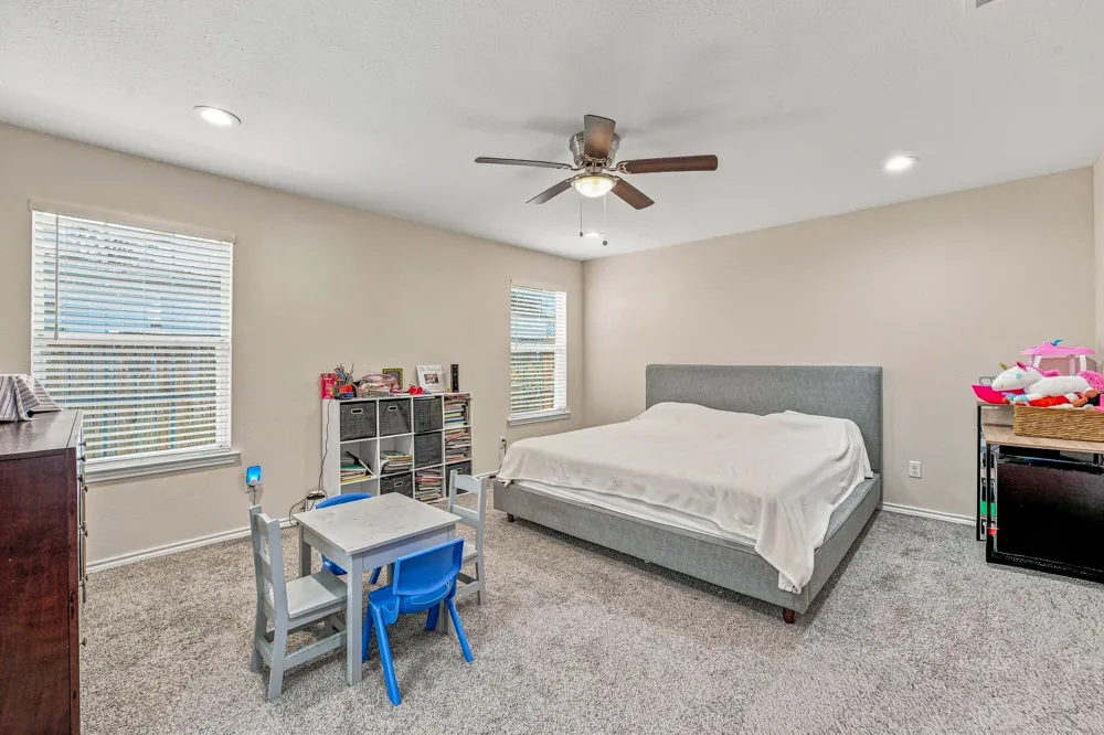 1006 SE 3rd Street Mineral Wells, TX 76067