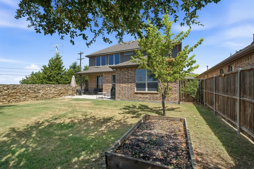 1605 Tanglewood Trail Northlake, TX 76226