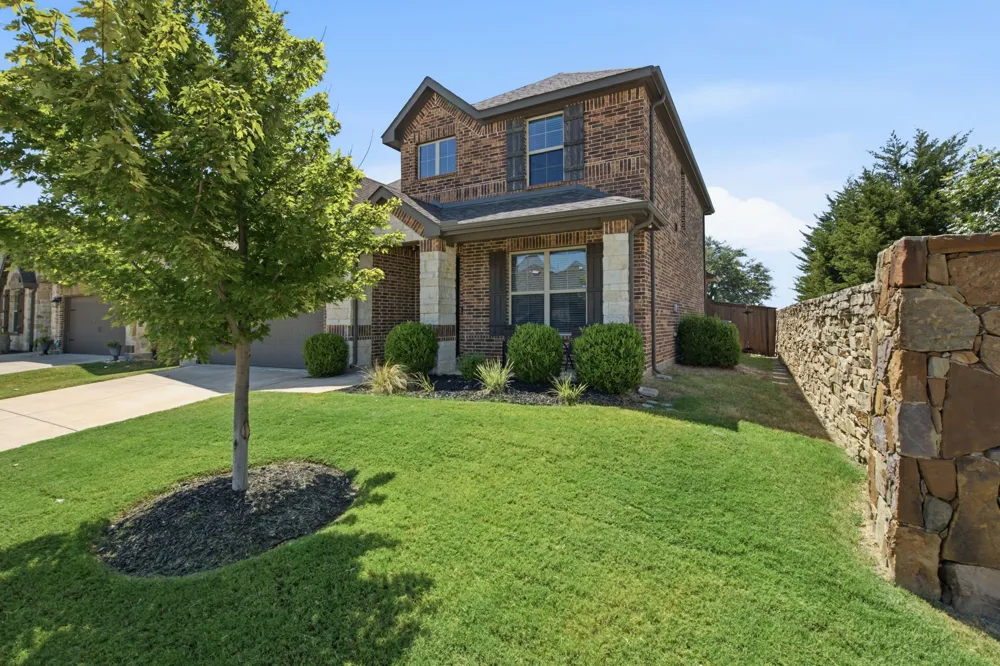 1605 Tanglewood Trail Northlake, TX 76226