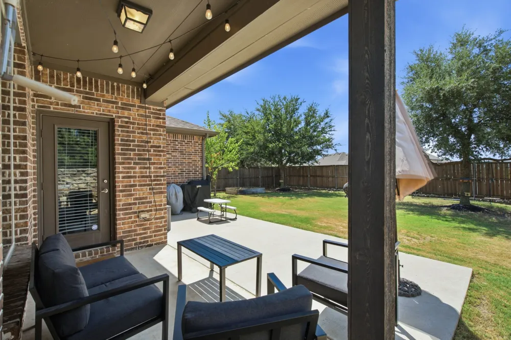 1605 Tanglewood Trail Northlake, TX 76226