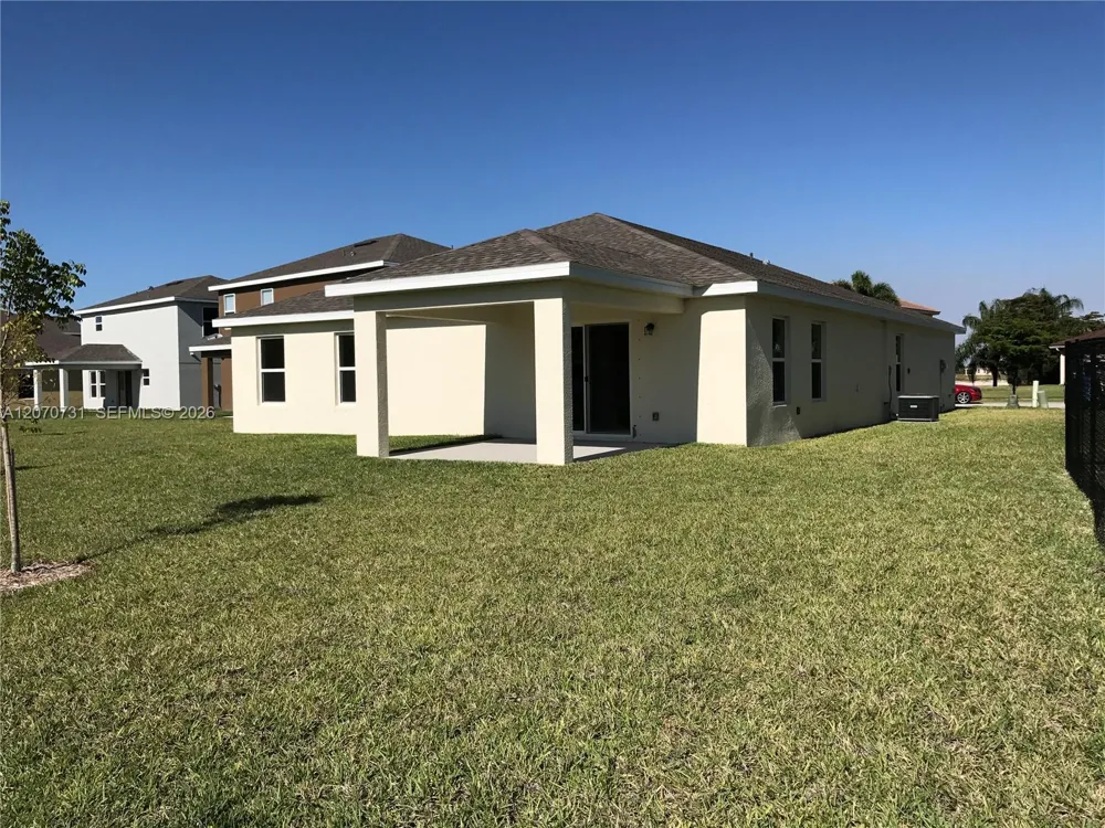 10408 Canal Brook Ln #10408 Other City - In The State Of Florida, FL 33936