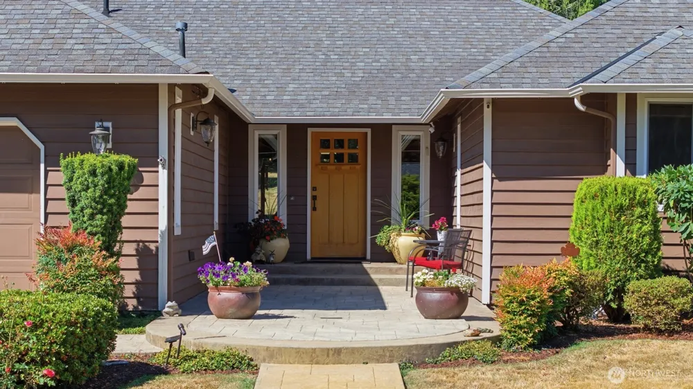 4529 168th Avenue SE Bellevue, WA 98006