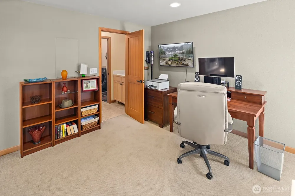 4529 168th Avenue SE Bellevue, WA 98006