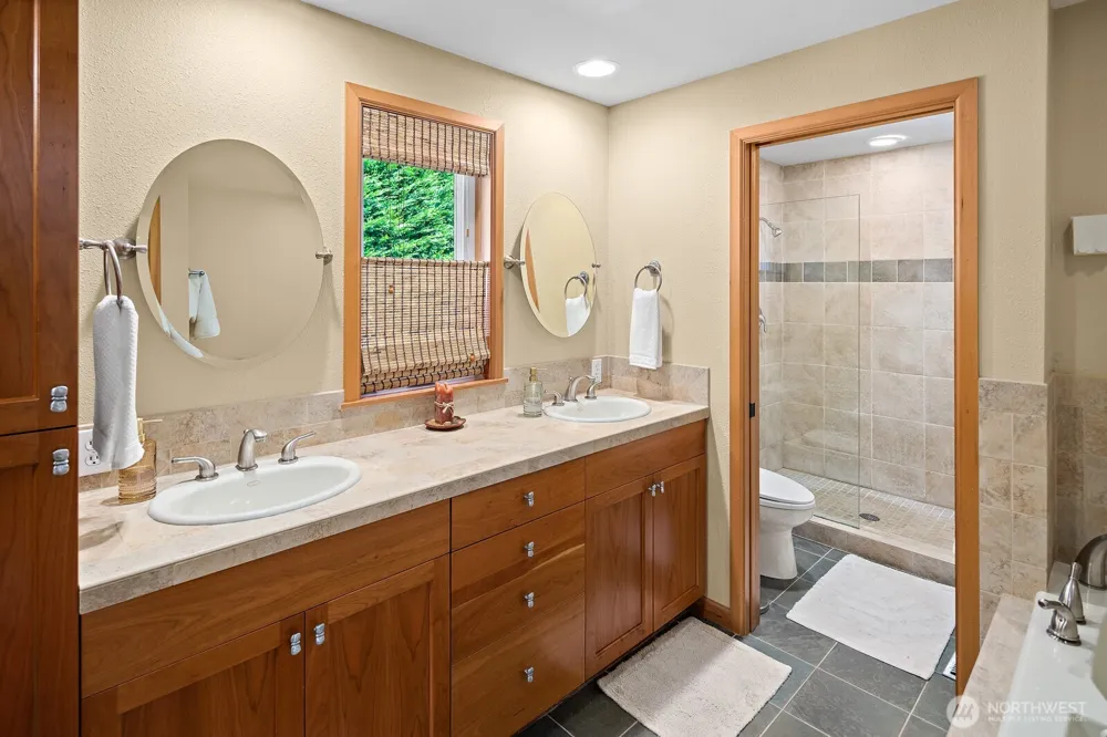 4529 168th Avenue SE Bellevue, WA 98006