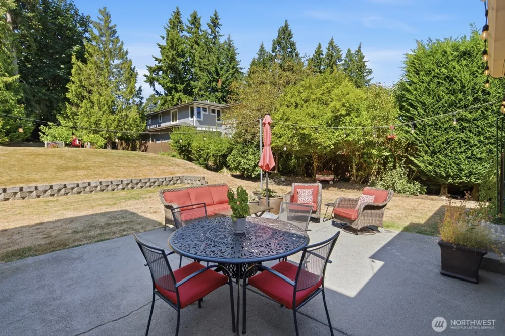 4529 168th Avenue SE Bellevue, WA 98006