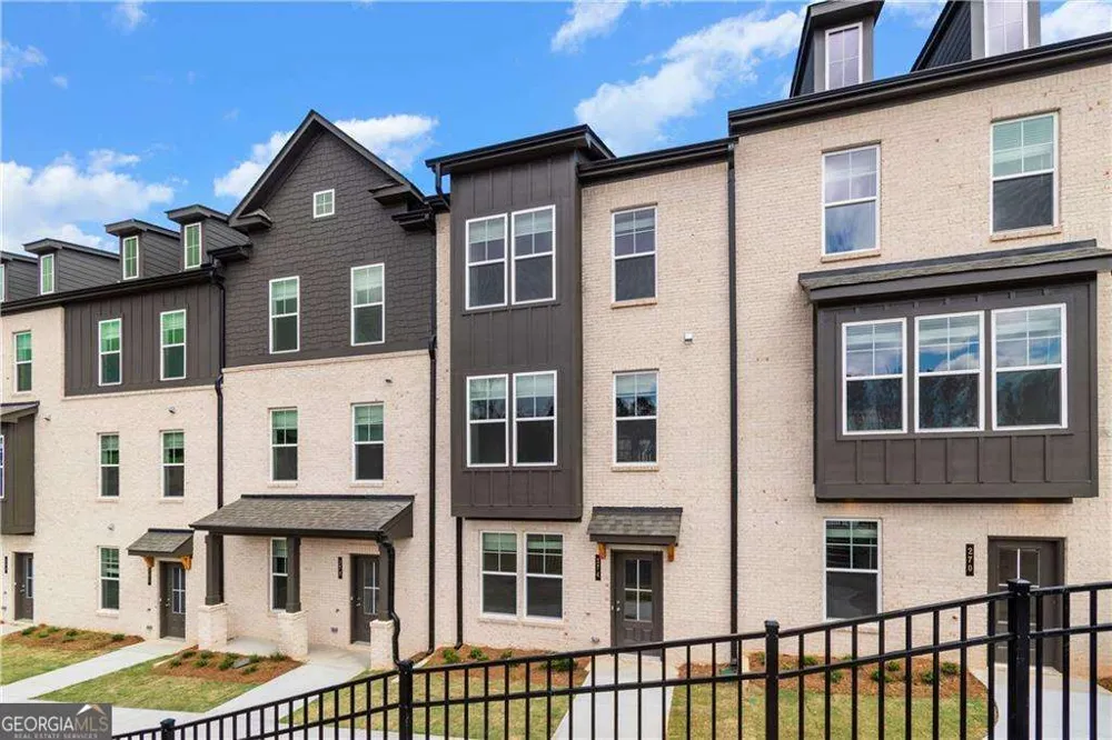 2814 Daybreak LN Newnan, GA 30265