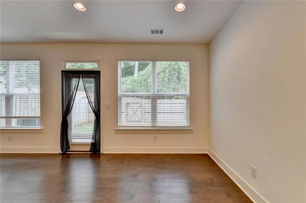 275 Auburn Valley Way Auburn, GA 30011