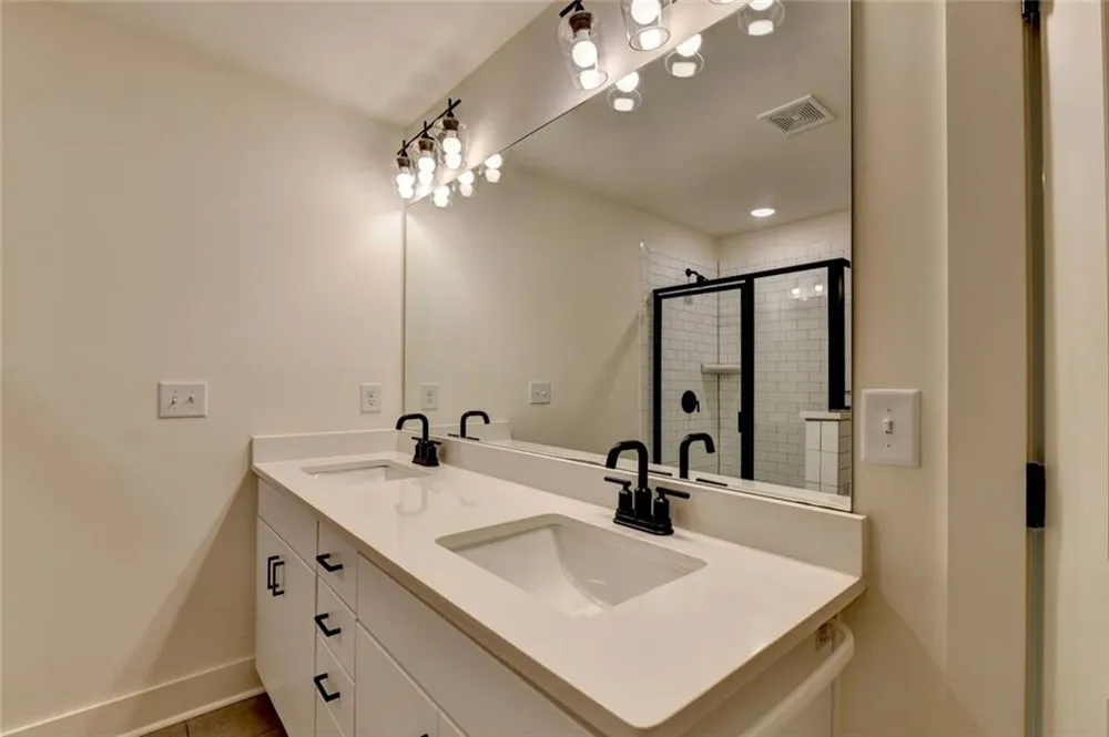 275 Auburn Valley Way Auburn, GA 30011