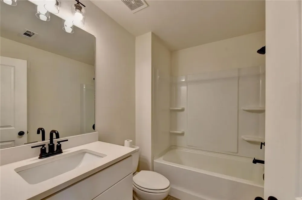 275 Auburn Valley Way Auburn, GA 30011