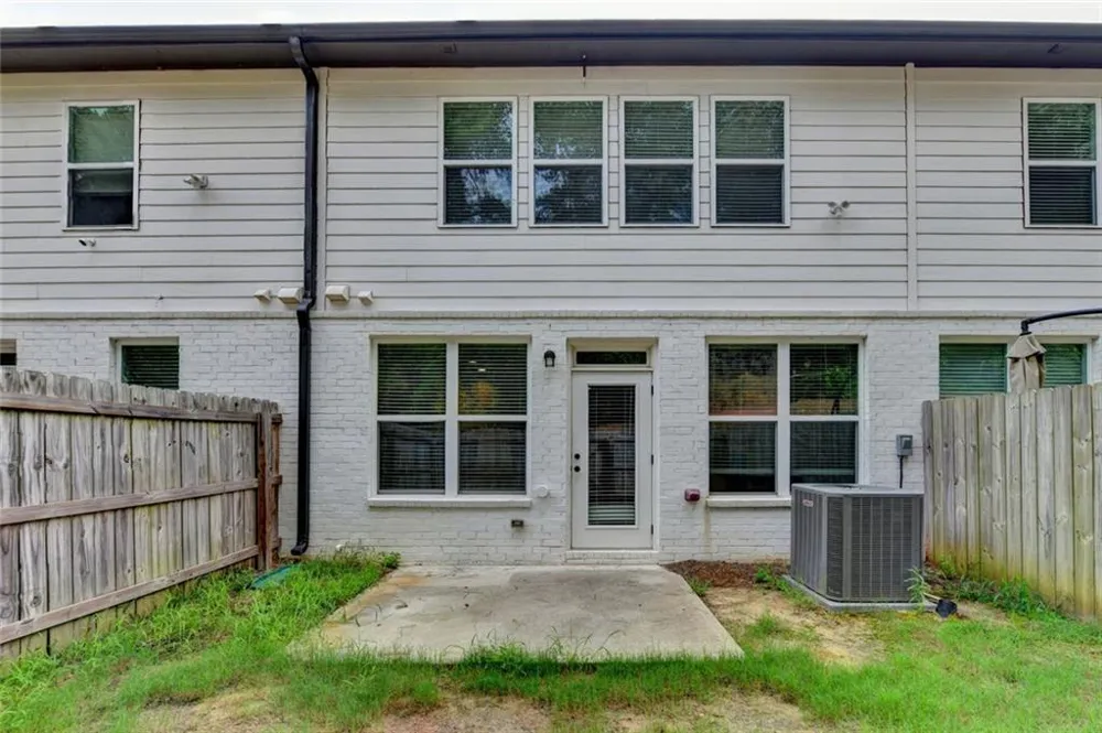 275 Auburn Valley Way Auburn, GA 30011