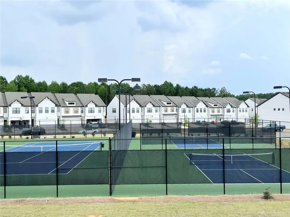 275 Auburn Valley Way Auburn, GA 30011