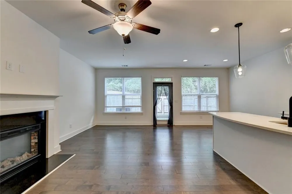 275 Auburn Valley Way Auburn, GA 30011