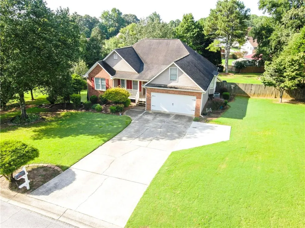 2015 Harfield Ct Bethlehem, GA 30620