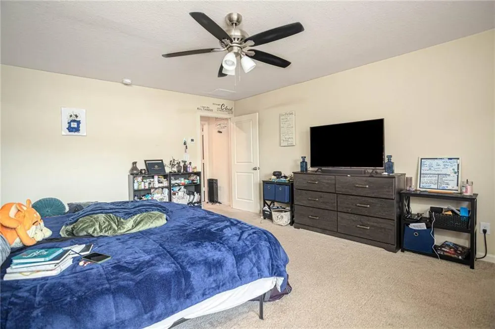 460 Meadowbend Circle Athens, GA 30606