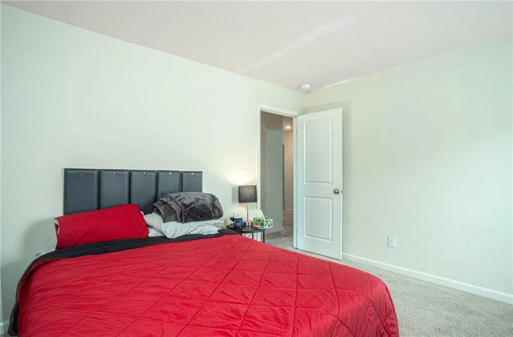460 Meadowbend Circle Athens, GA 30606