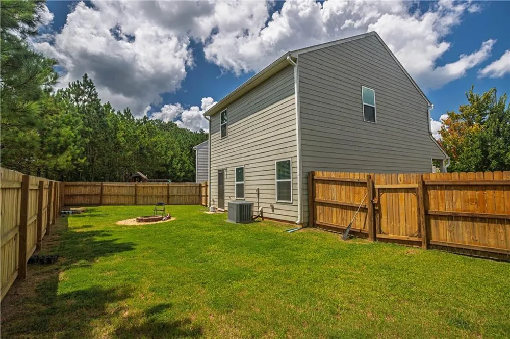 460 Meadowbend Circle Athens, GA 30606