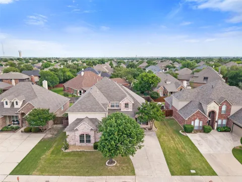 5912 Crestberry Lane