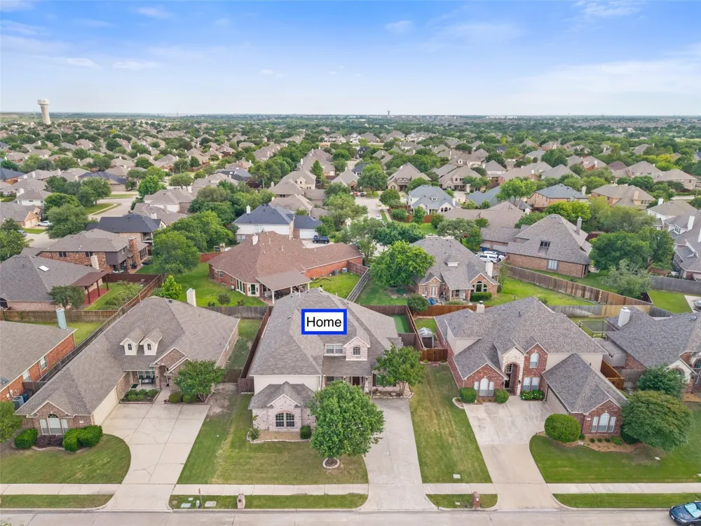 5912 Crestberry Lane Sachse, TX 75048