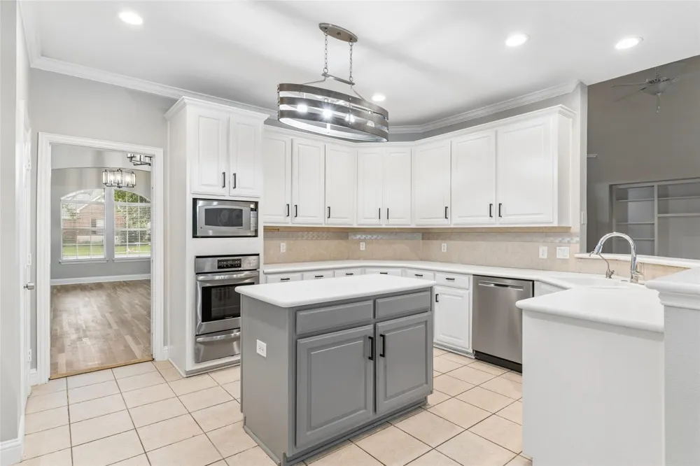 5912 Crestberry Lane Sachse, TX 75048