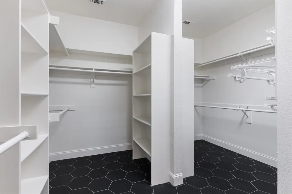 5912 Crestberry Lane Sachse, TX 75048