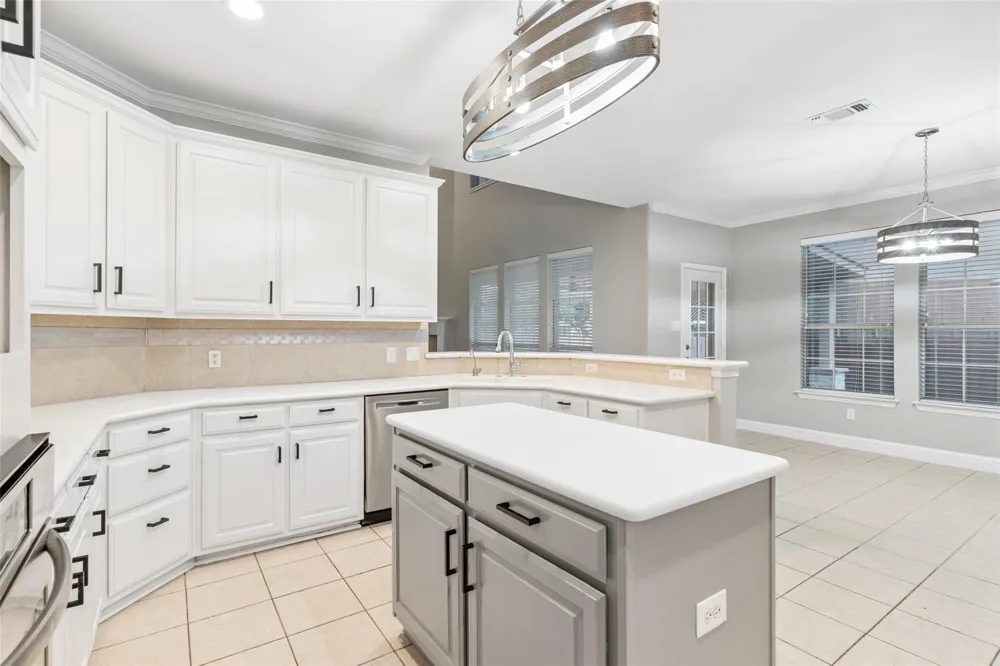 5912 Crestberry Lane Sachse, TX 75048