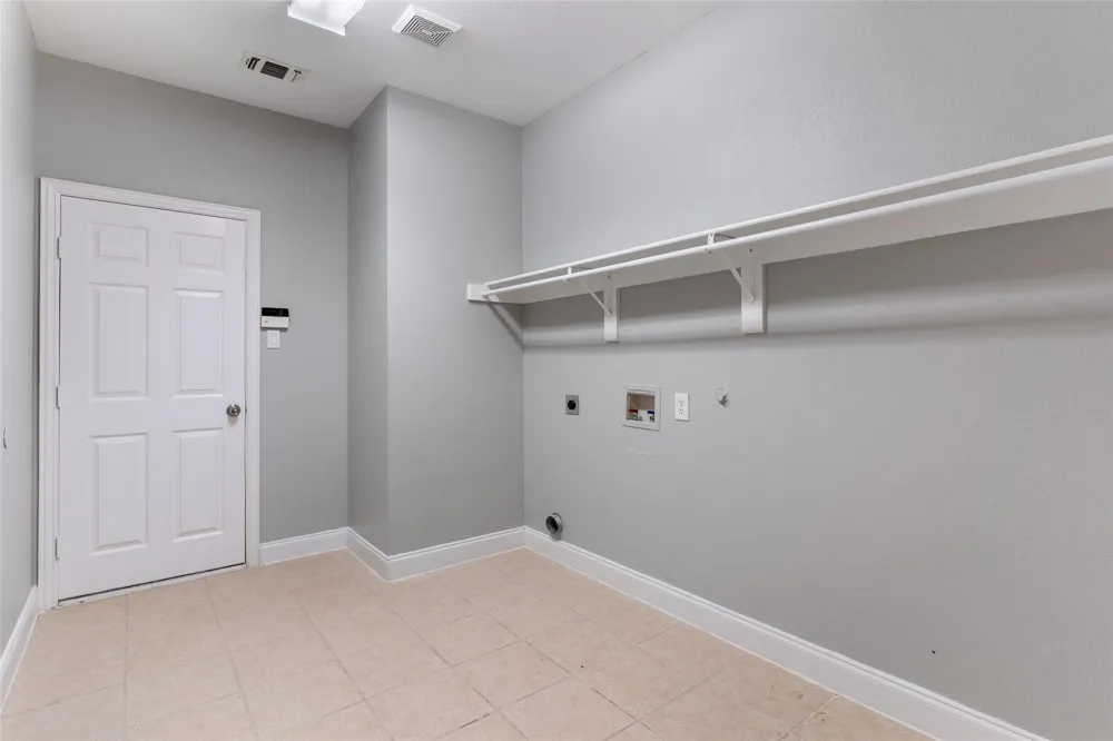 5912 Crestberry Lane Sachse, TX 75048