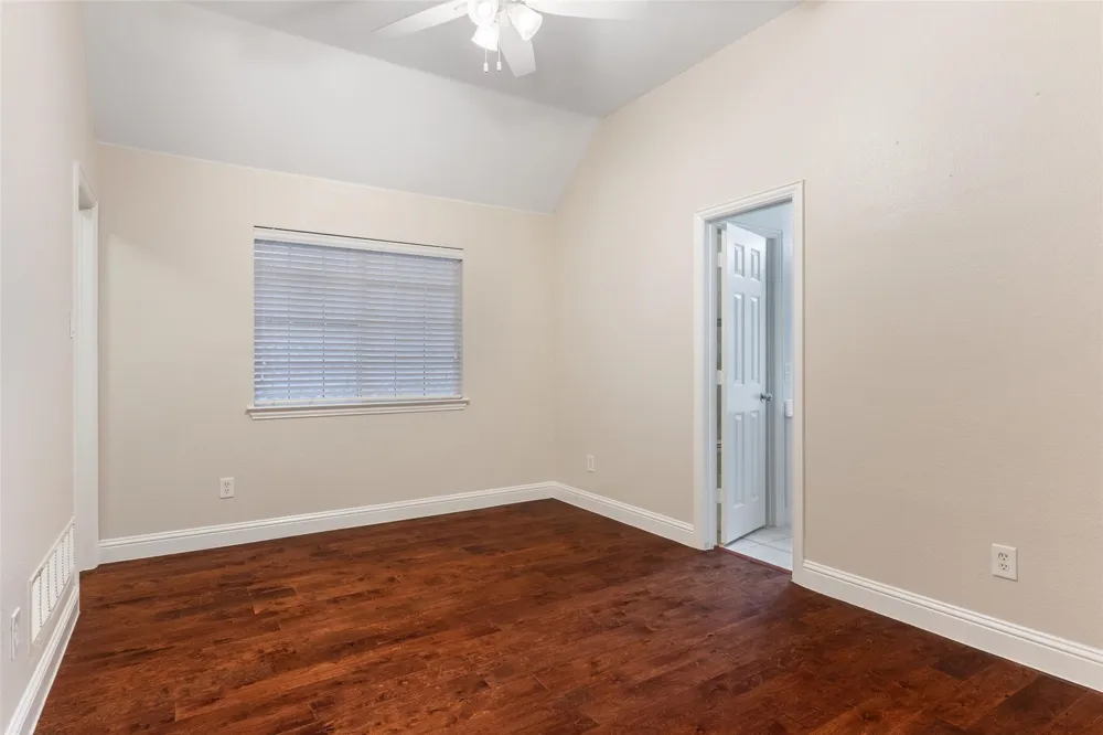5912 Crestberry Lane Sachse, TX 75048