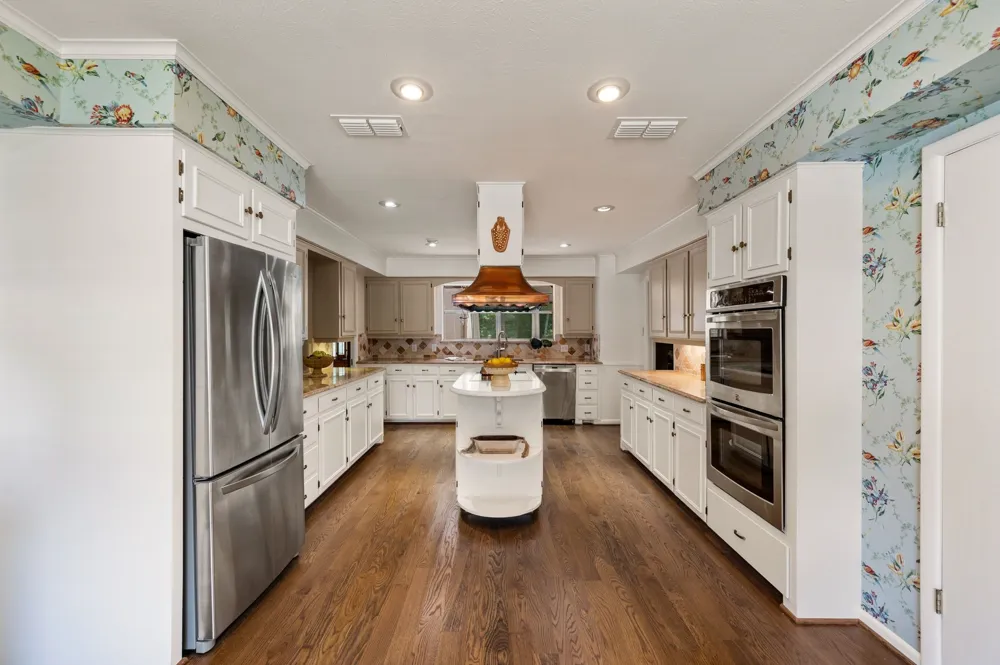 416 Brook Lane McKinney, TX 75069
