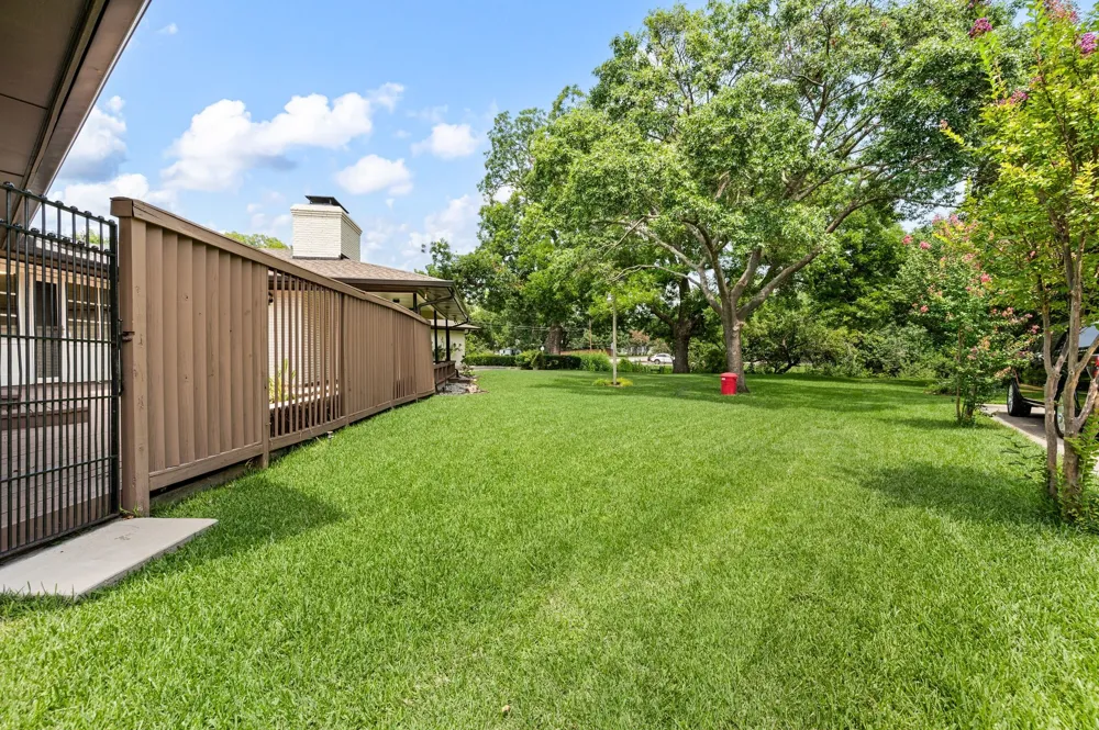 416 Brook Lane McKinney, TX 75069