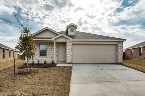 2816 Green Hill Way