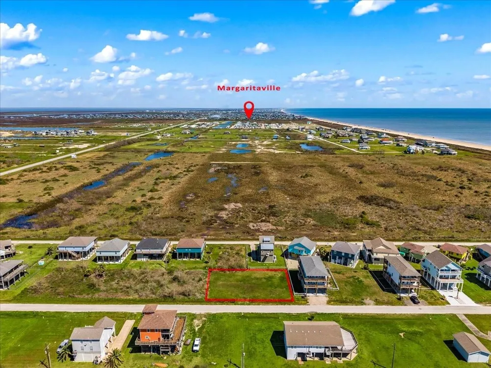 938 Melody Lane Crystal Beach, TX 77650