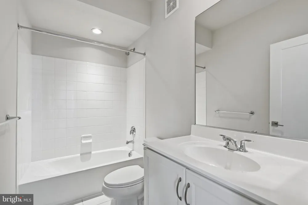 43185 MONGOLD SQUARE Ashburn, VA 20148
