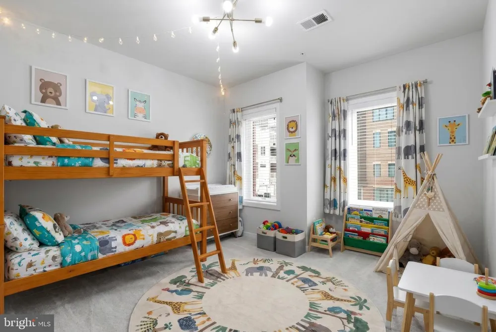 43185 MONGOLD SQUARE Ashburn, VA 20148