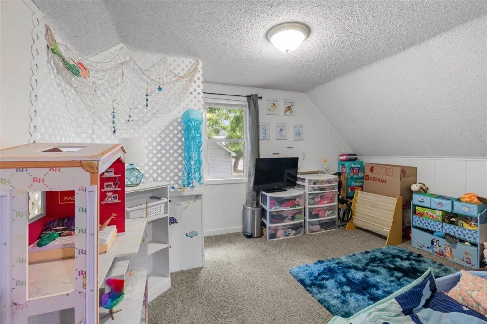 303 E Dayton Street Fremont, MI 49412