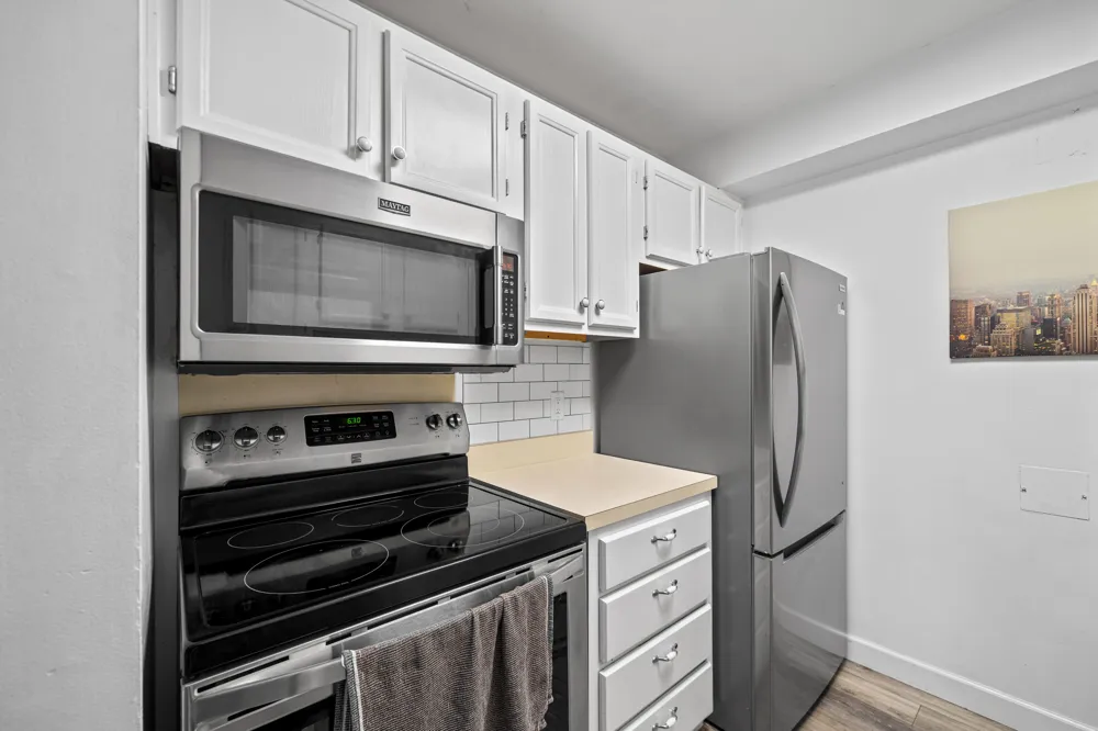 2140 Pauline Boulevard #205 Ann Arbor, MI 48103