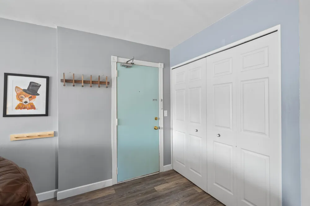 2140 Pauline Boulevard #205 Ann Arbor, MI 48103