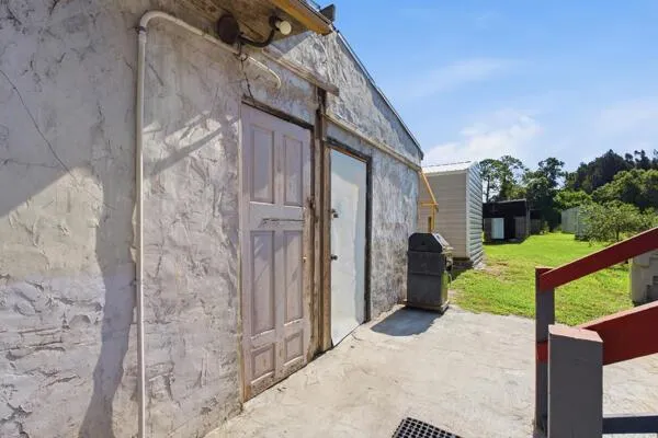 8698 63RD AVENUE Vero Beach, FL 32967