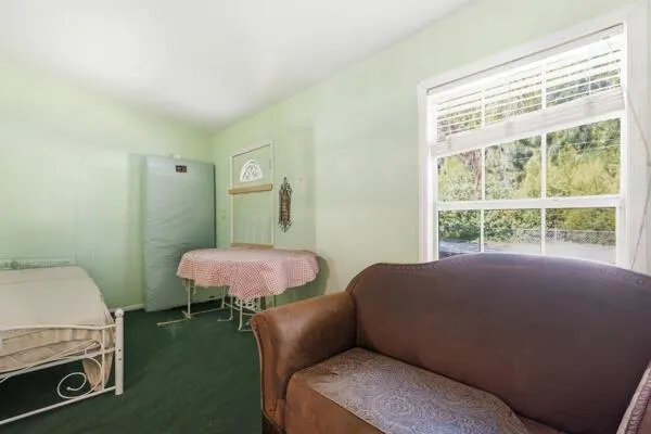 8698 63RD AVENUE Vero Beach, FL 32967