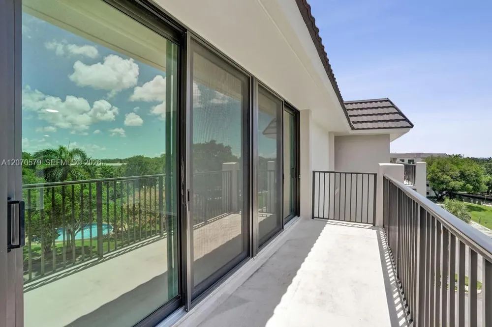 1101 River Reach Dr #511 Fort Lauderdale, FL 33315